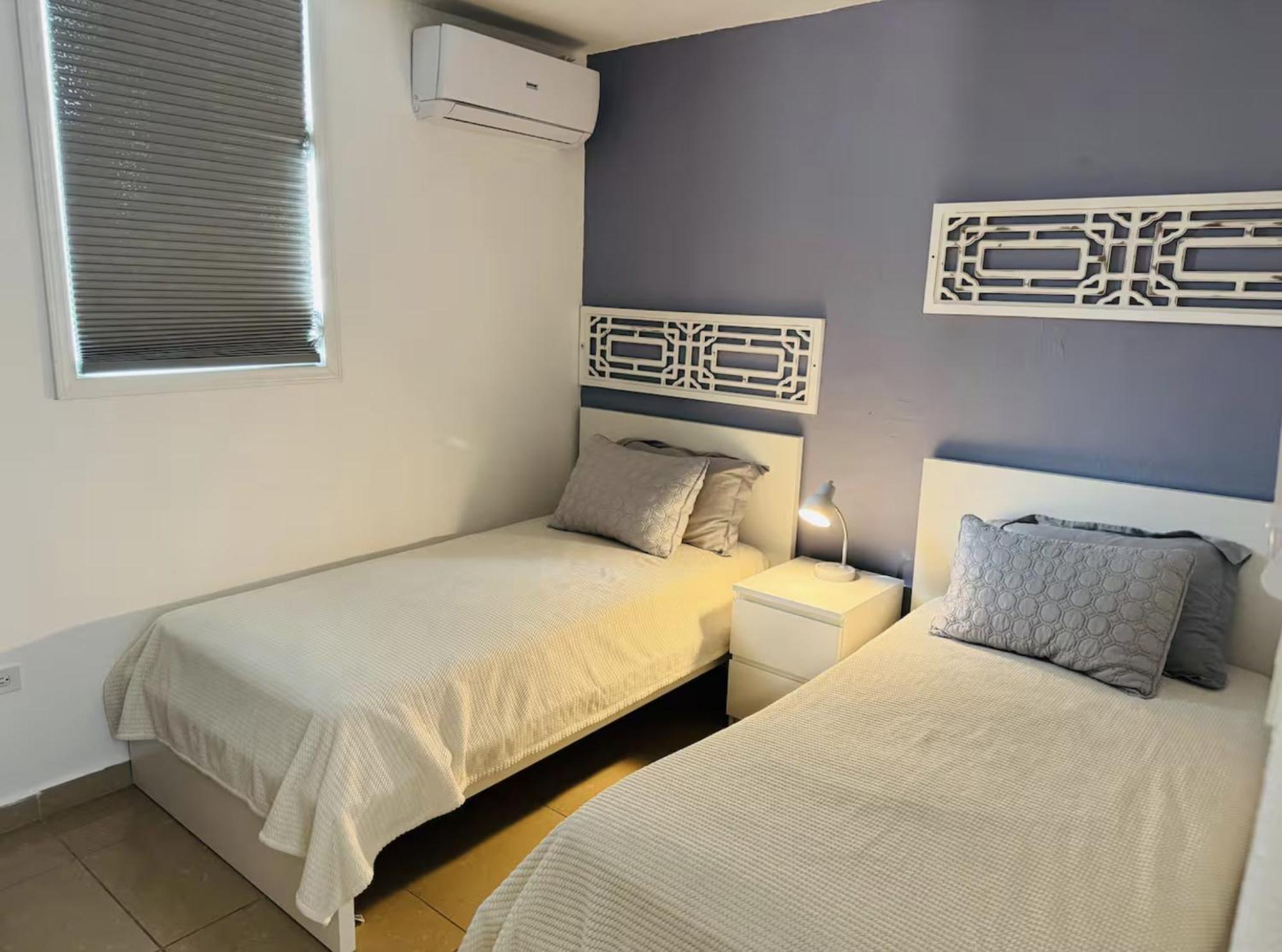 Hollywood Apartments Ябукоа Экстерьер фото